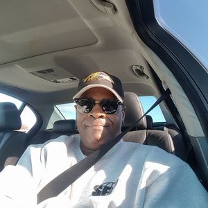 Meet your Posher, Quinton